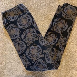 LuLaRoe Tiger Leggings
